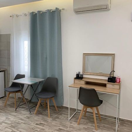 Santorini Studio For 2 Person In Athens Near Sea& Center公寓 外观 照片